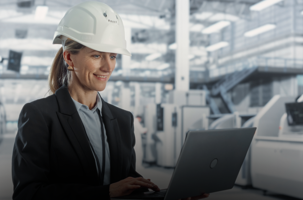 Como o desenvolvimento de software para automação industrial aumenta a eficiência operacional